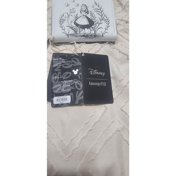 Disney Loungefly Wallet - Picture 3 of 5
